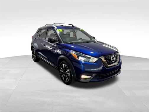 2019 Nissan Kicks SR