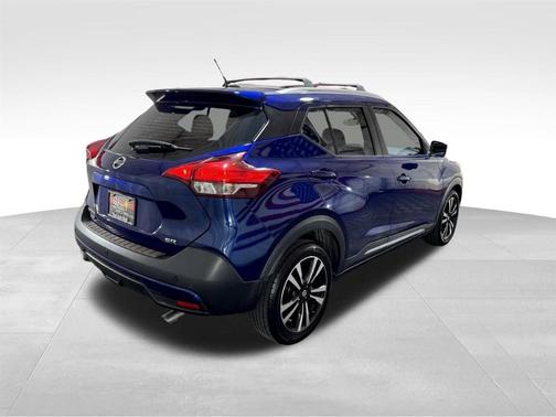 2019 Nissan Kicks SR