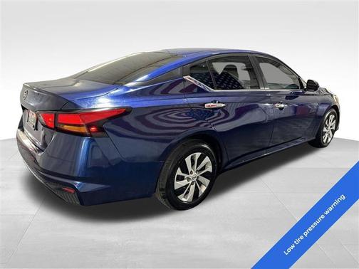 2022 Nissan Altima 2.5 S