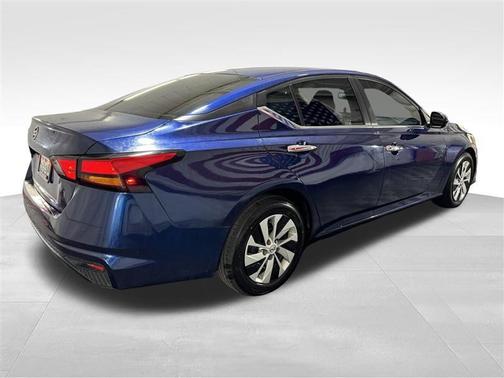 2022 Nissan Altima 2.5 S