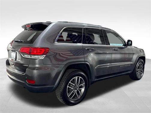 2020 Jeep Grand Cherokee Laredo