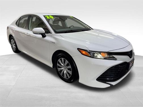 2020 Toyota Camry Hybrid LE