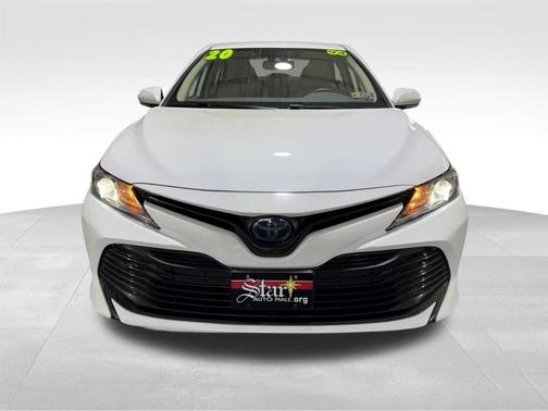 2020 Toyota Camry Hybrid LE
