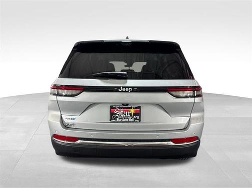 2023 Jeep Grand Cherokee 4xe Base