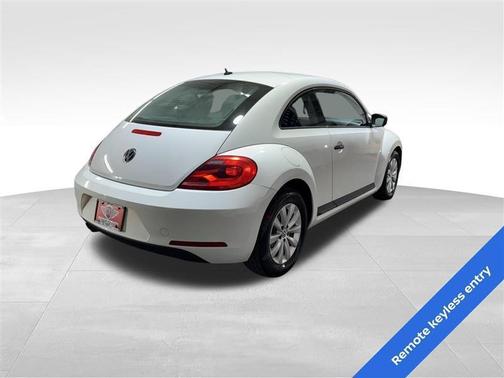 2015 Volkswagen Beetle Auto 1.8T