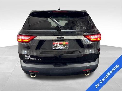 2021 Chevrolet Traverse LS