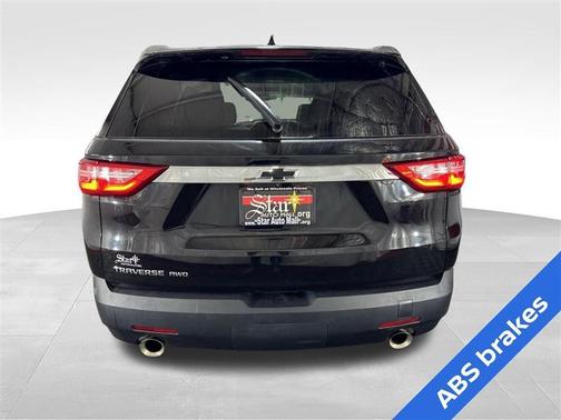 2021 Chevrolet Traverse LS