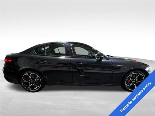 2023 Alfa Romeo Giulia Ti