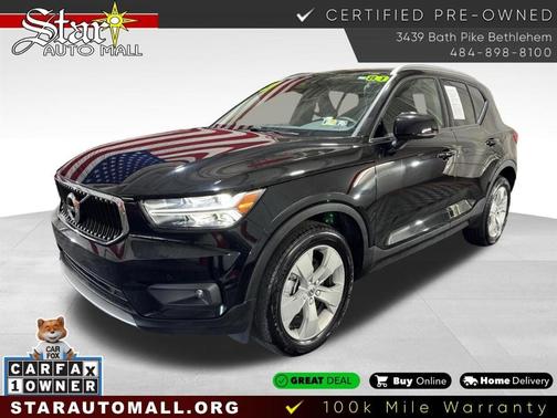 2021 Volvo XC40 T5 Momentum