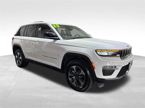 White 2023 Jeep Grand Cherokee 4xe Base