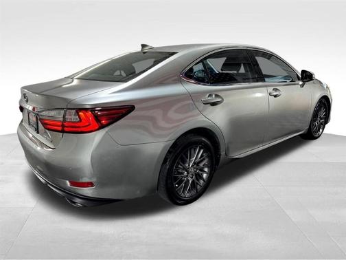 2018 Lexus ES 350 Base