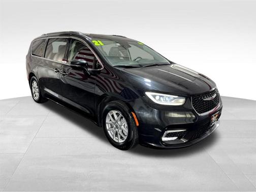 2021 Chrysler Pacifica Touring-L