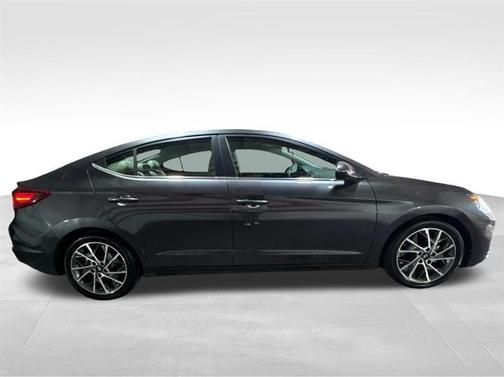 2020 Hyundai ELANTRA Limited