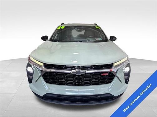 Green 2024 Chevrolet Trax 2RS