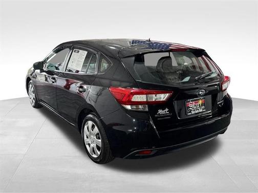 Crystal Black Silica 2019 Subaru Impreza 2.0i
