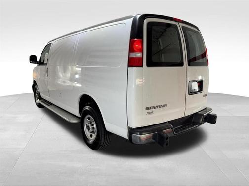 2023 GMC Savana 2500 Work Van