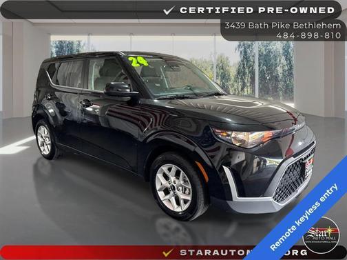 Black 2024 Kia Soul LX