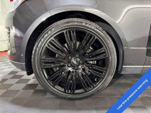 2022 Land Rover Range Rover P525 HSE Westminster