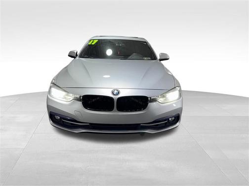 2017 BMW 330 i xDrive