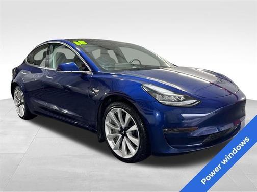 Blue 2018 Tesla Model 3 Long Range