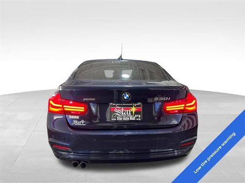 2017 BMW 330 i xDrive