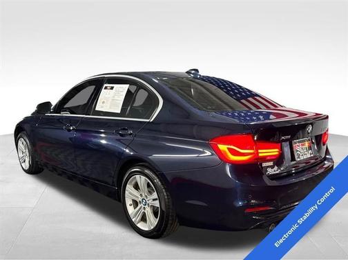 2017 BMW 330 i xDrive