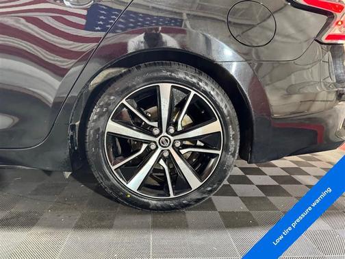 2021 Nissan Maxima SV