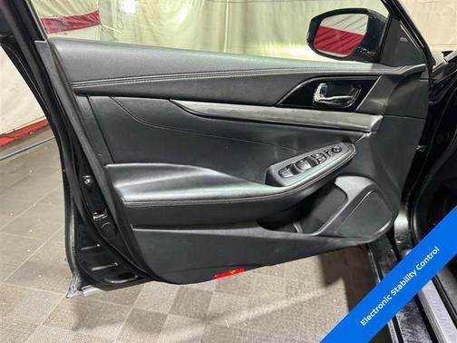 2021 Nissan Maxima SV