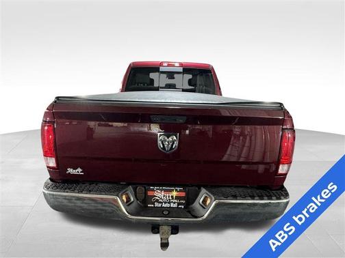 2018 RAM 1500 SLT