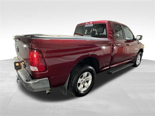 2018 RAM 1500 SLT