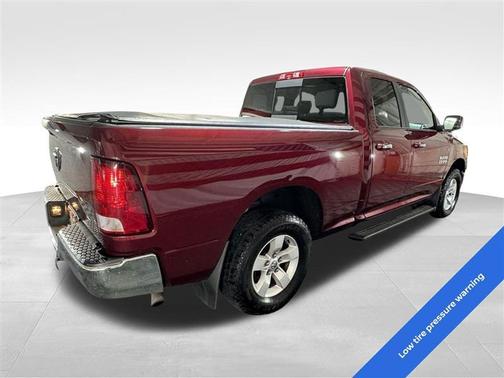 2018 RAM 1500 SLT