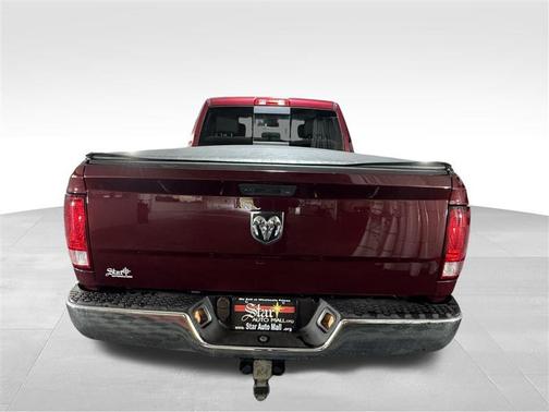 2018 RAM 1500 SLT
