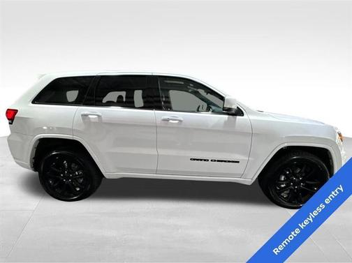 White 2020 Jeep Grand Cherokee Laredo