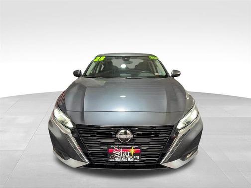 Gun Metallic 2023 Nissan Altima 2.5 SV