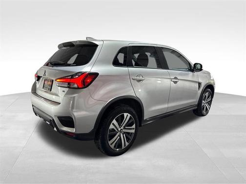 2024 Mitsubishi Outlander Sport 2.0 ES