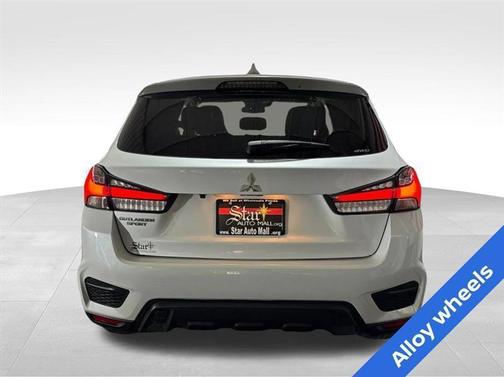White 2024 Mitsubishi Outlander Sport 2.0 ES