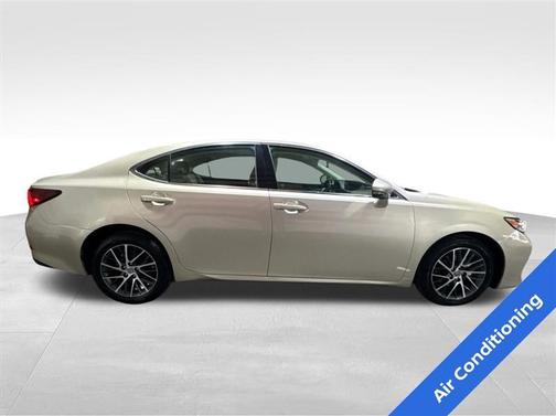 2017 Lexus ES 350 Base