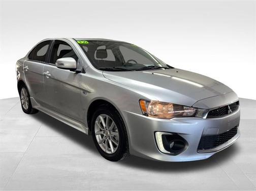 2016 Mitsubishi Lancer ES