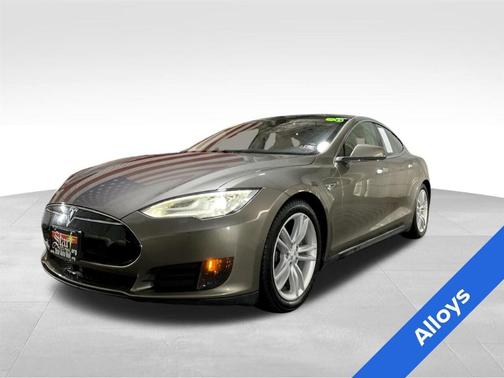 2015 Tesla Model S 85D