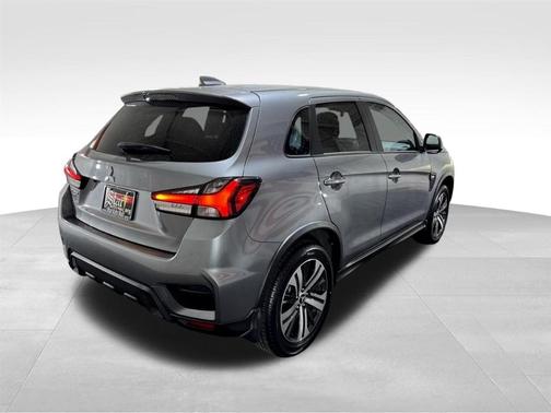 2023 Mitsubishi Outlander Sport ES