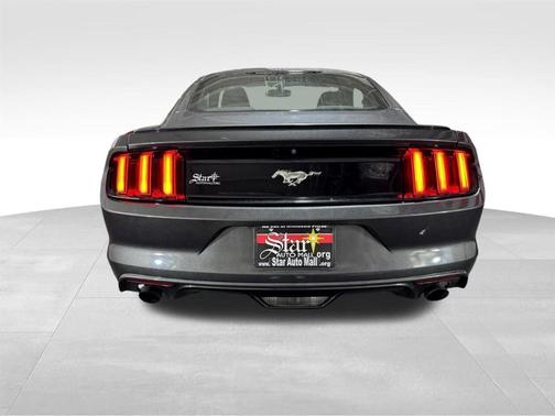 2017 Ford Mustang EcoBoost