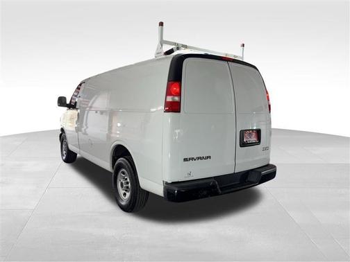 White 2018 GMC Savana 2500 Work Van