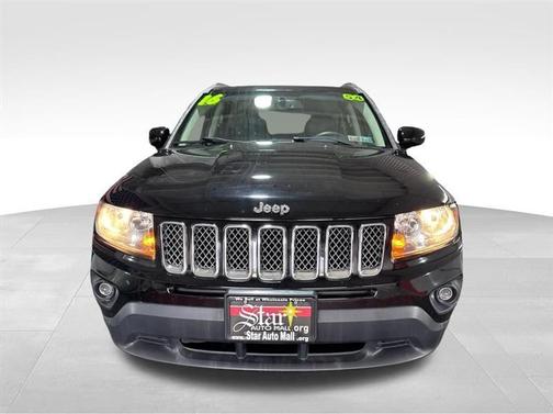Black 2016 Jeep Compass Latitude