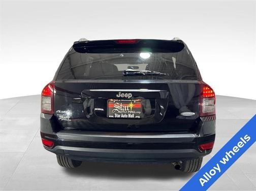Black 2016 Jeep Compass Latitude