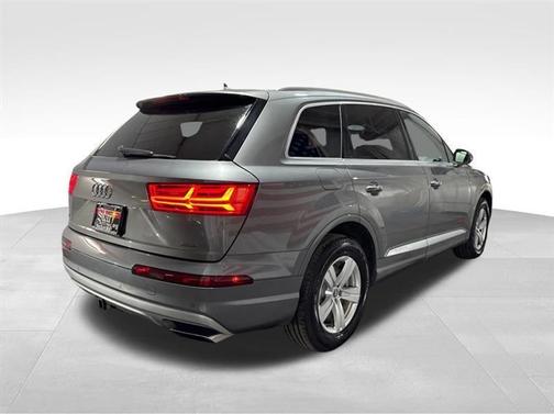 2017 Audi Q7 2.0T Premium Plus