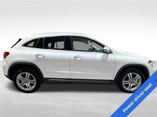 2021 Mercedes-Benz GLA 250 Base 4MATIC