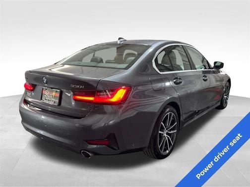 2019 BMW 330 i xDrive