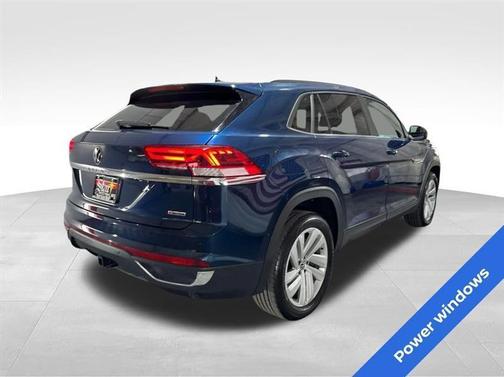 2022 Volkswagen Atlas Cross Sport 3.6L V6 SE w/Technology