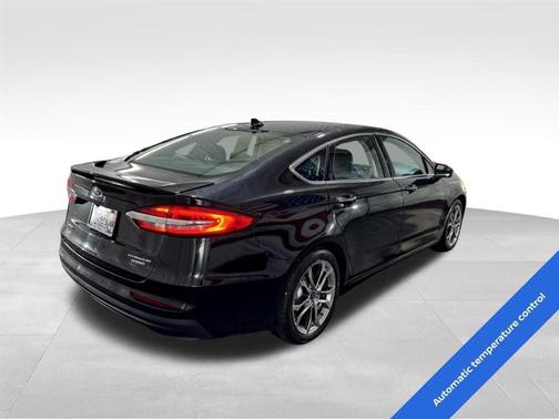 2020 Ford Fusion Hybrid Titanium