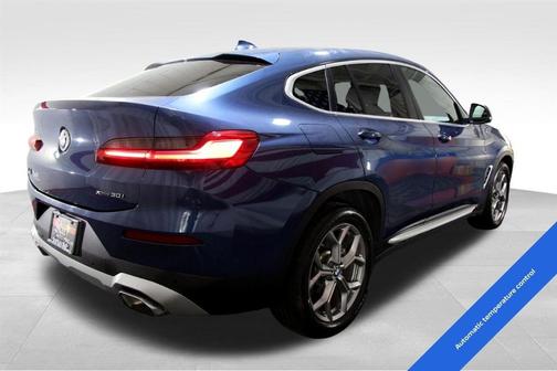 2022 BMW X4 xDrive30i